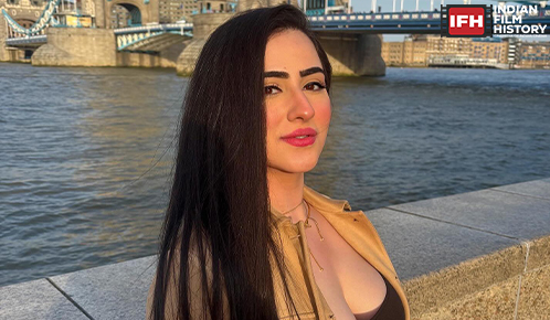 Diana Khan