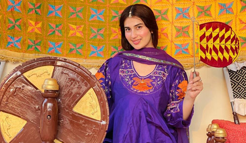 Pari Pandher
