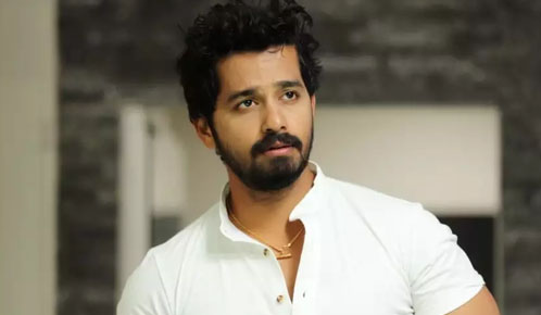 Pruthvi Ambaar