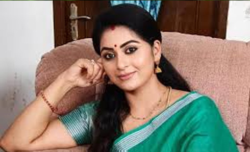 Sruthi lakshmi