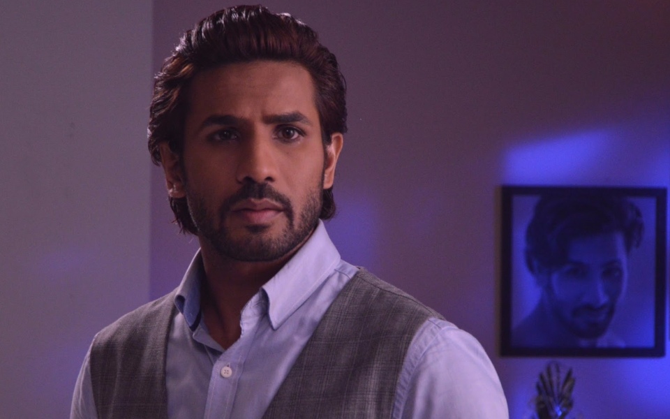 Krip Suri