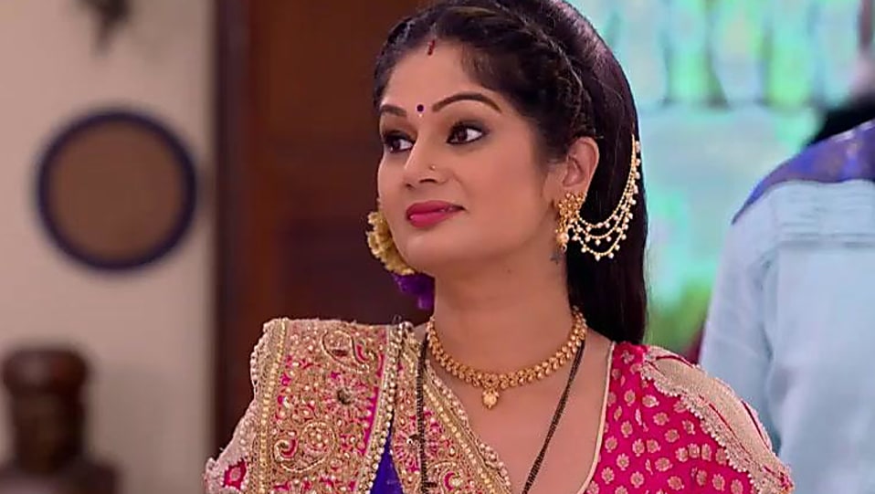 Resham Tipnis