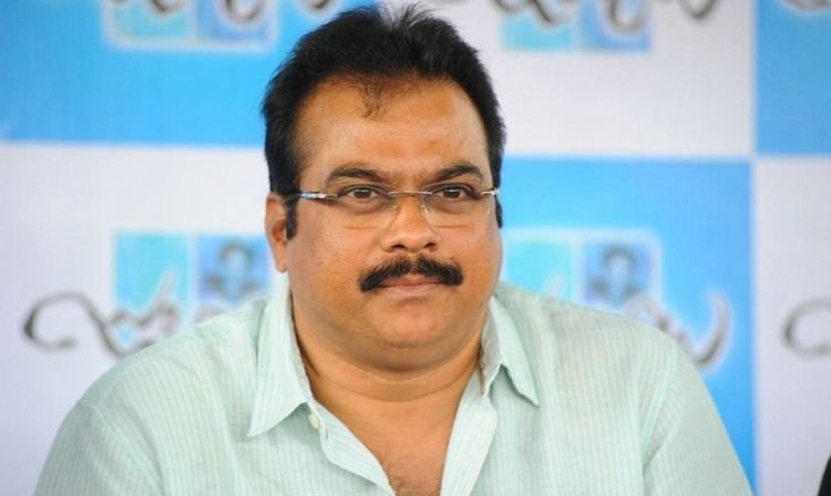 D V V Danayya