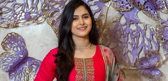 Devi Mahesh