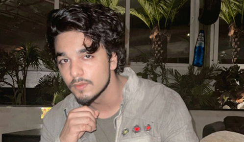 Saaj Bhatt
