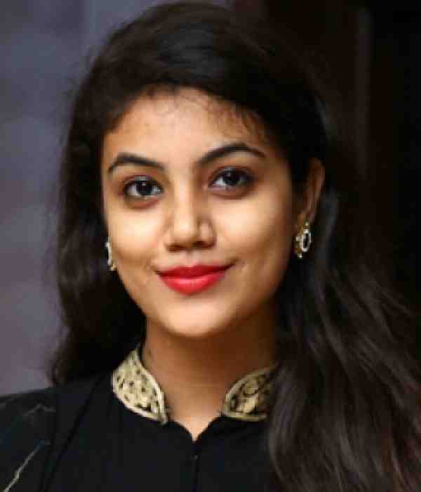 Aqsa Khan