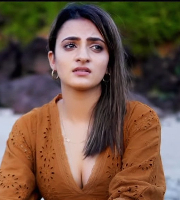 Ayesha Kapoor