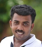 Azees Nedumangad