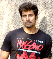 Chiyaan Vikram