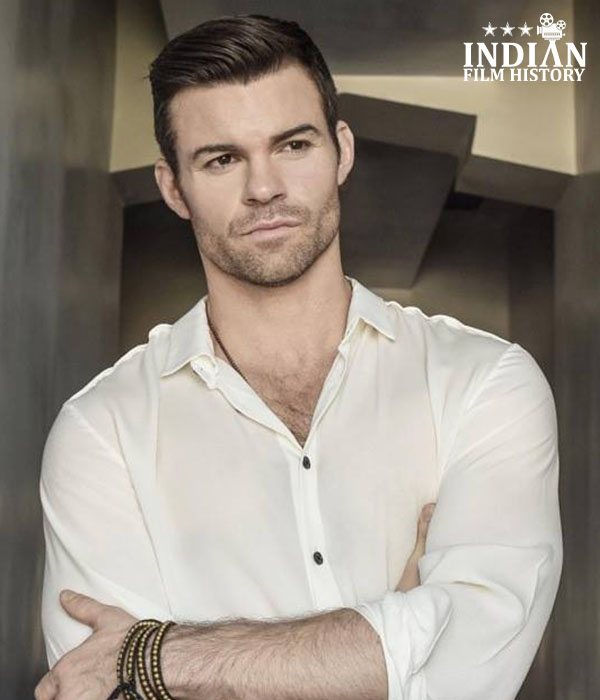 Daniel Gillies