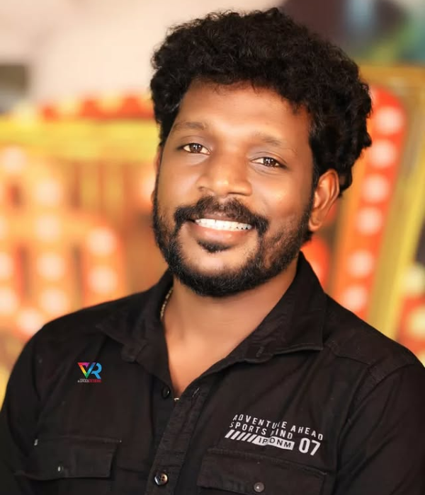 Deepu Navaikulam