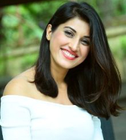 Divina Thakur