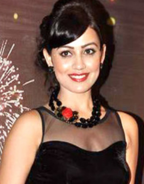 Esha Kansara