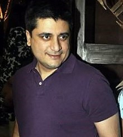 Goldie Behl