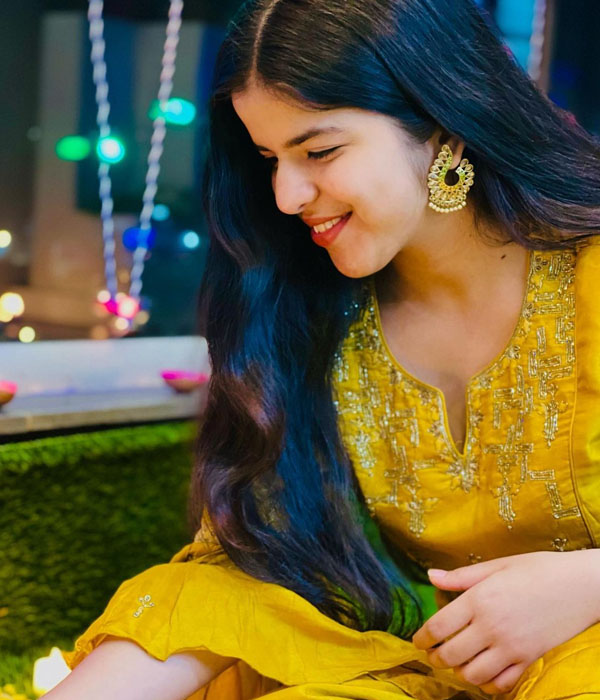 Ishwarie Deshpande