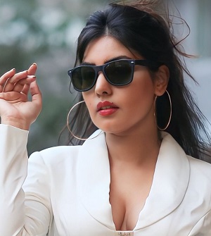 Komal Jha