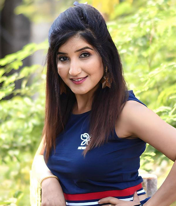 Manali Charolia
