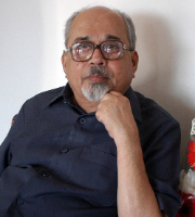 Mangesh padgaonkar