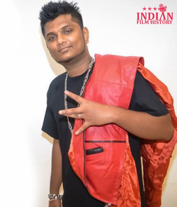 MC Vickey