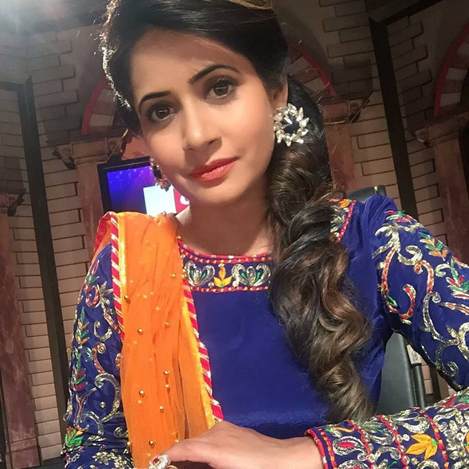 Miss Pooja