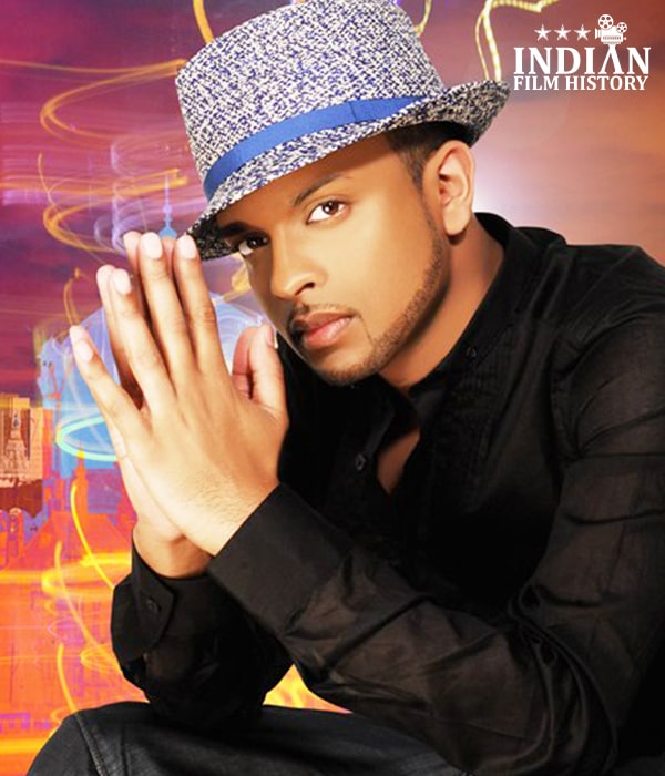 Mumzy Stranger