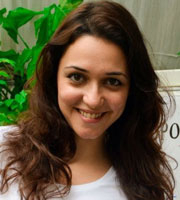 Nauheed Cyrusi