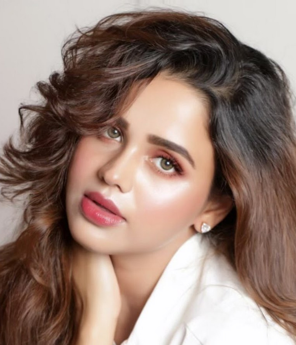 Pari Mirza