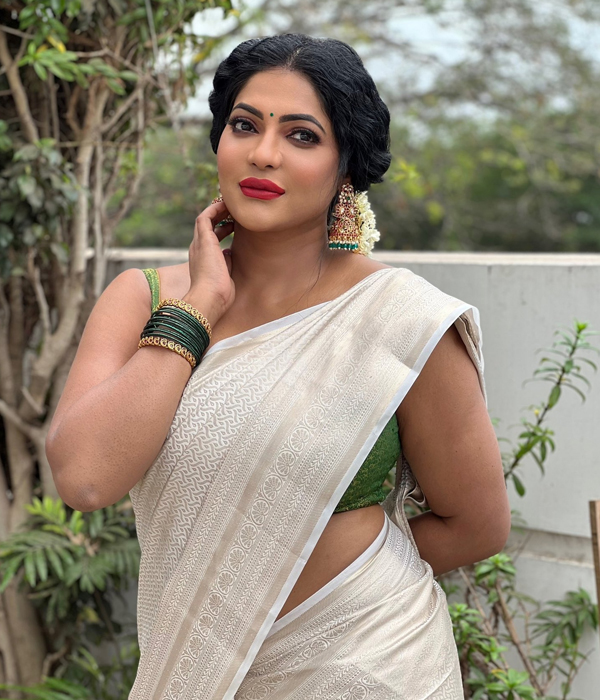Reshma Pasupuleti