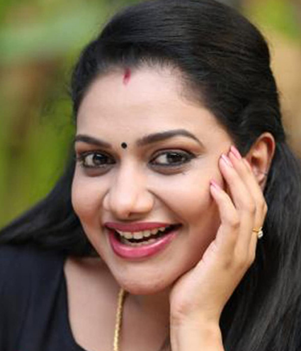 Rimi Tomy