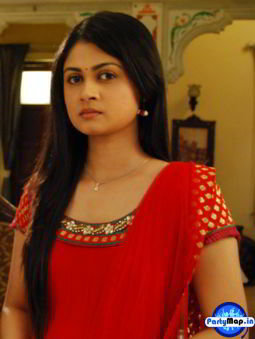 Ruchi Savarn