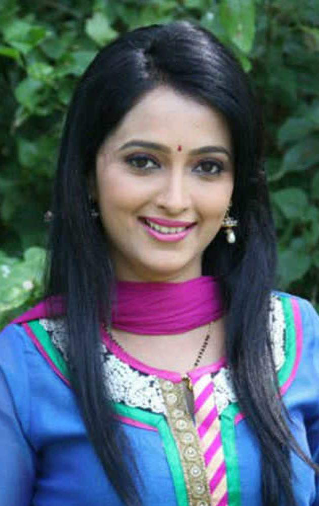 Rujuta Deshmukh