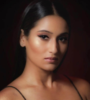 Saadhika Sayal