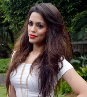 Sana Saeed