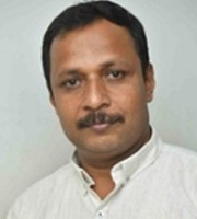 Suresh M