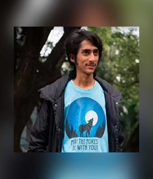 Sushant Divekar