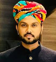 Swaroop Khan