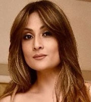 Urvashi Dholakia