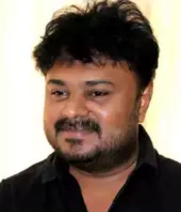 V Z Durai