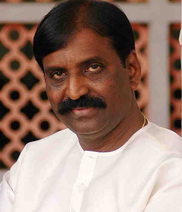 Vairamuthu