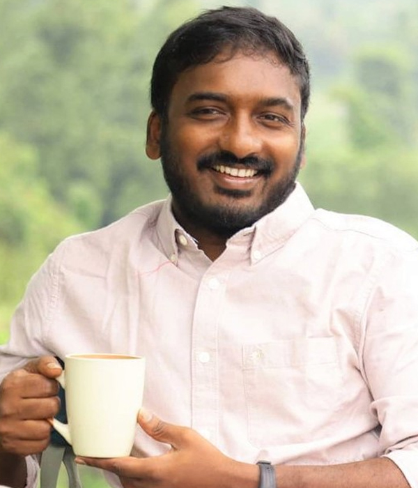 Vijay Kumar Kalivarapu