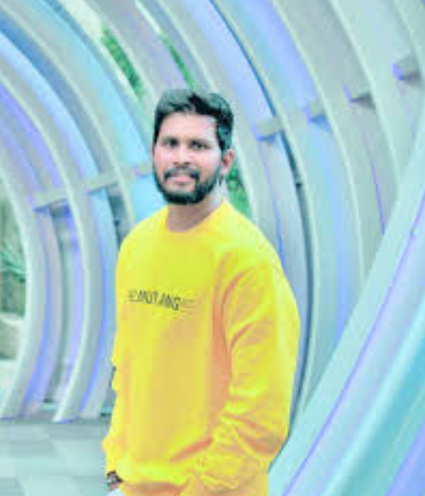 Yogesh Kalle